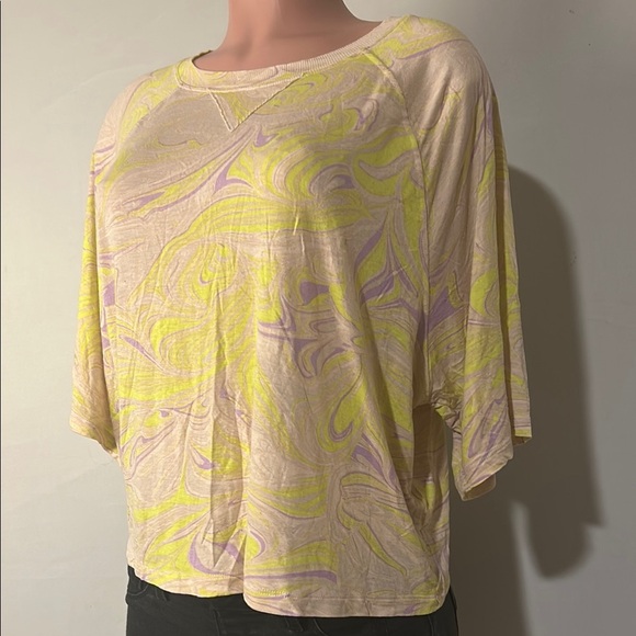 Fabletics Womens Yellow Purple Samara Raglan Cropped Shirt Size  1X - Picture 6 of 10